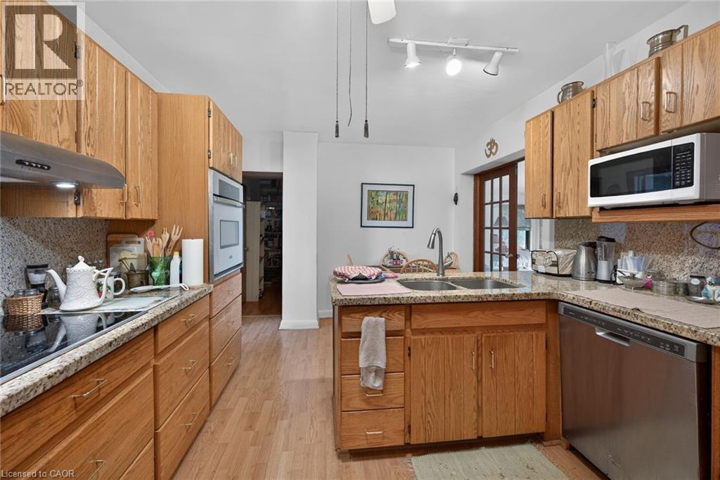 837 SMITH Road - 9