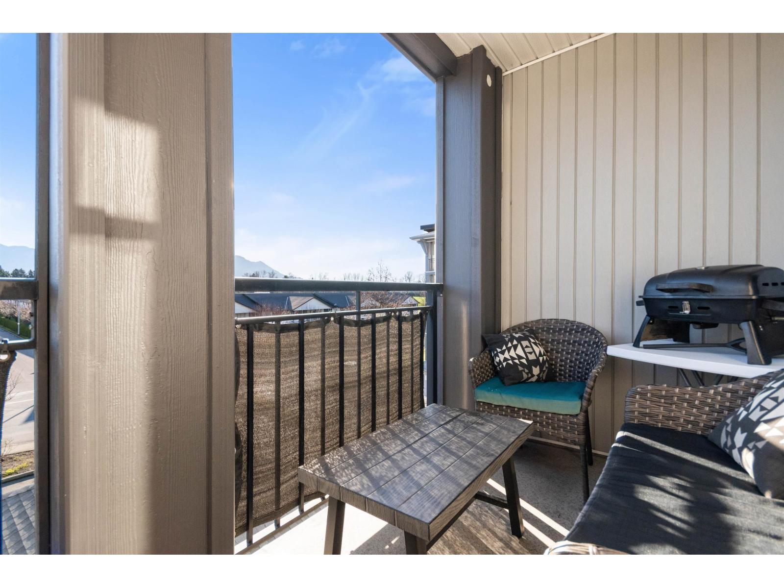 314 45645 KNIGHT ROAD, Sardis West Vedder, Chilliwack