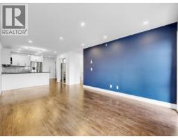 401 1990 Westminster Avenue, Port Coquitlam, BC V3B1E8 Photo 10