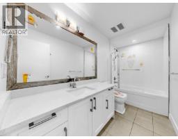 401 1990 Westminster Avenue, Port Coquitlam, BC V3B1E8 Photo 15