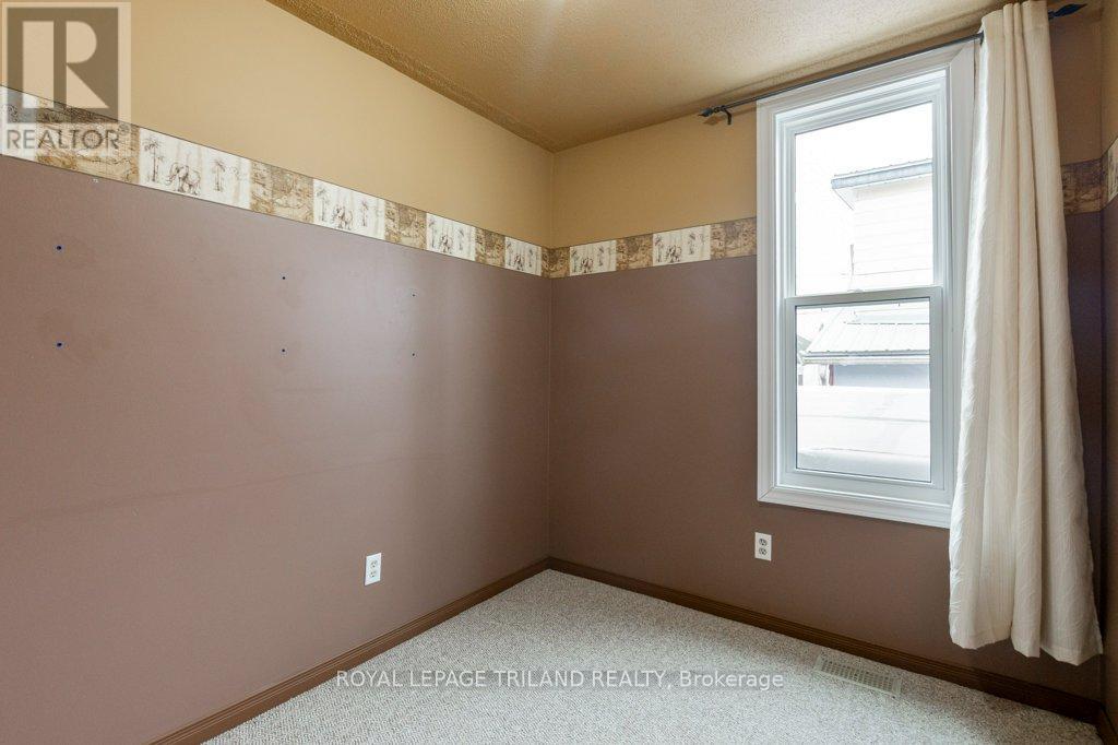 21 MARIAM STREET - 23