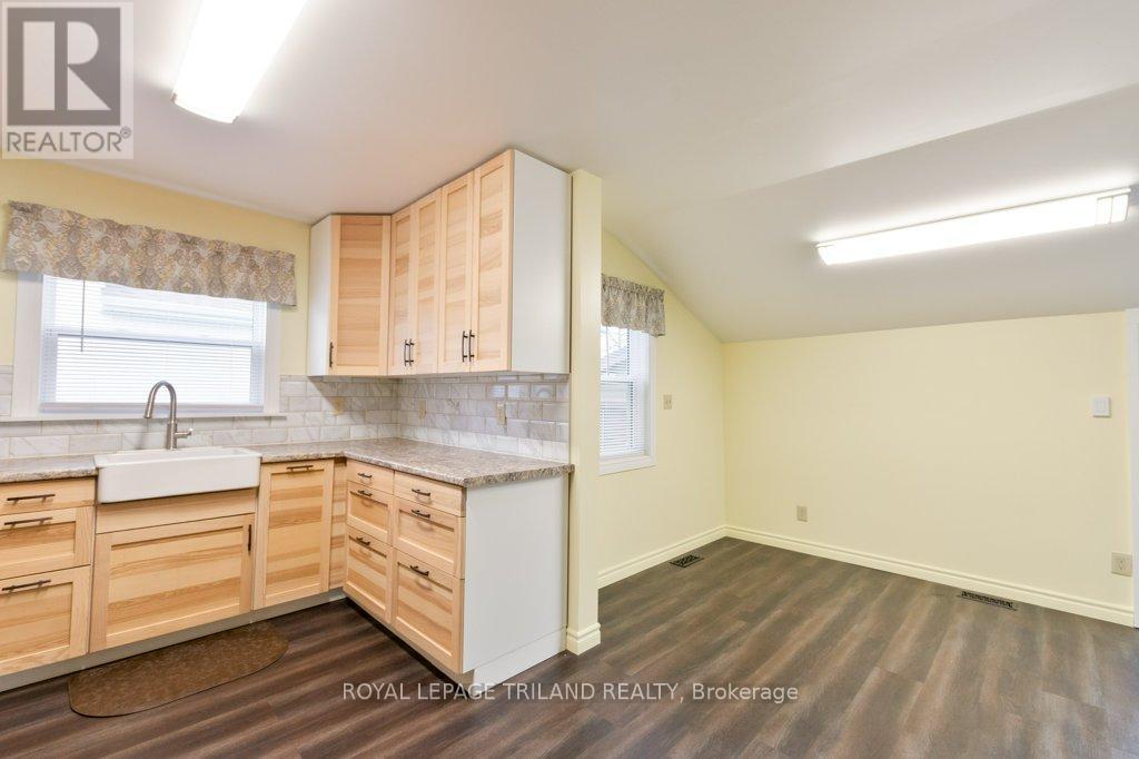 21 MARIAM STREET - 9