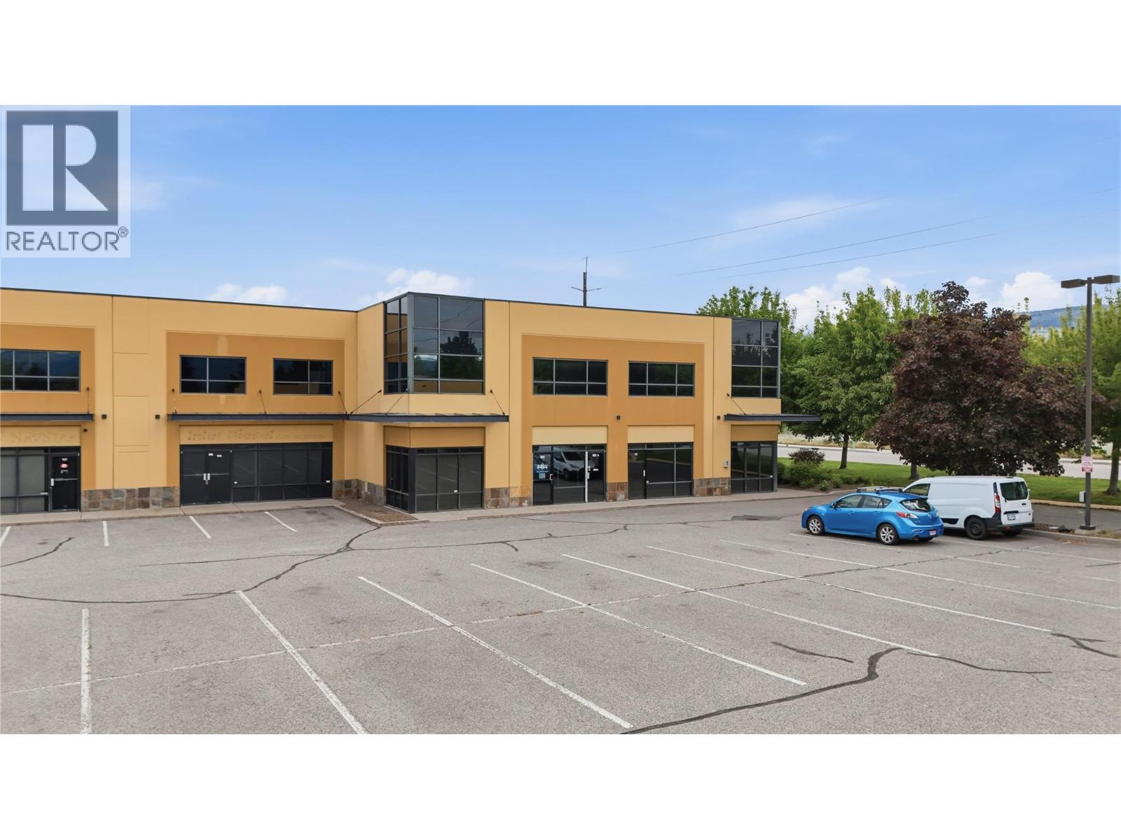 109 140 Commercial Drive, Kelowna