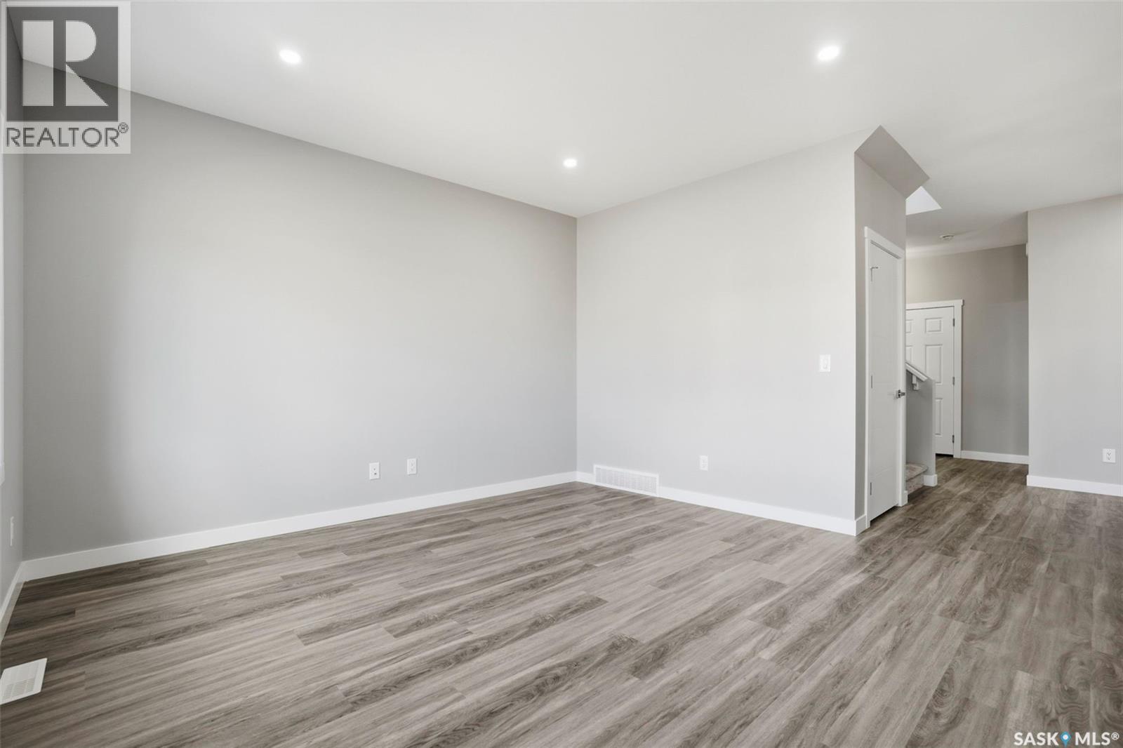 811 Brighton BOULEVARD - 10