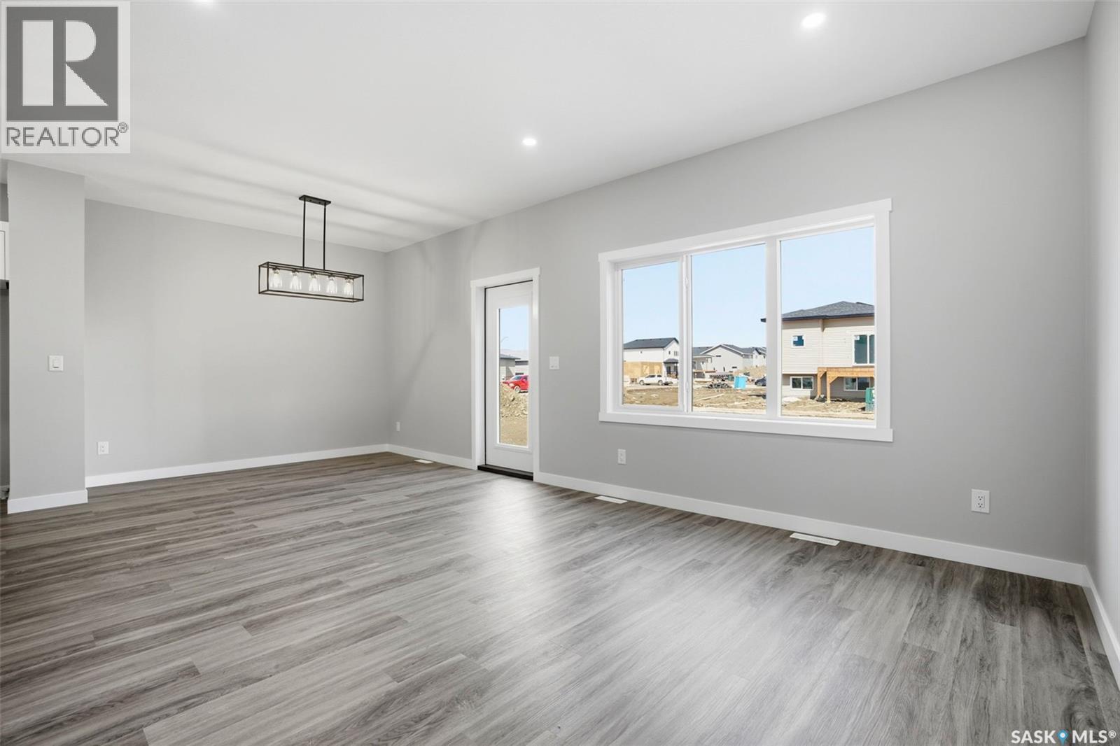 811 Brighton BOULEVARD - 12