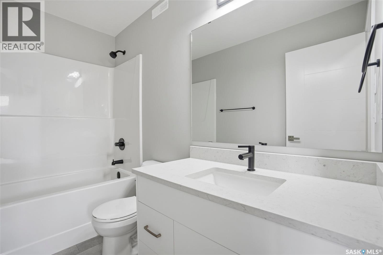 811 Brighton BOULEVARD - 22
