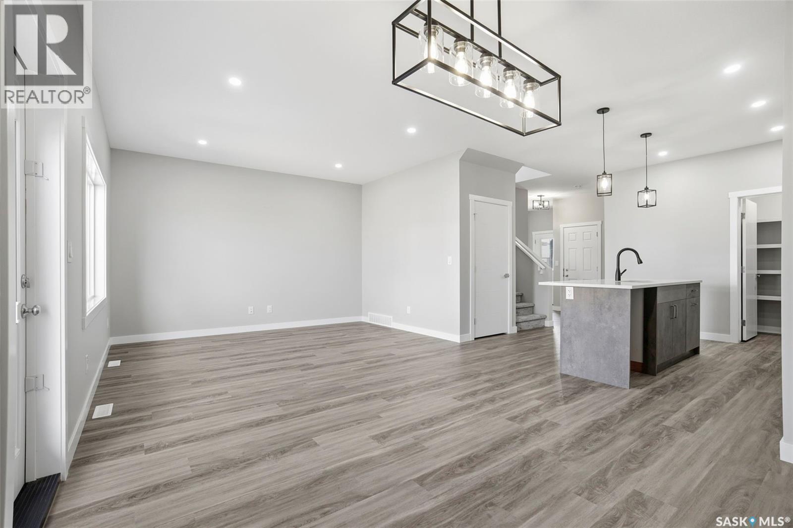 811 Brighton BOULEVARD - 9