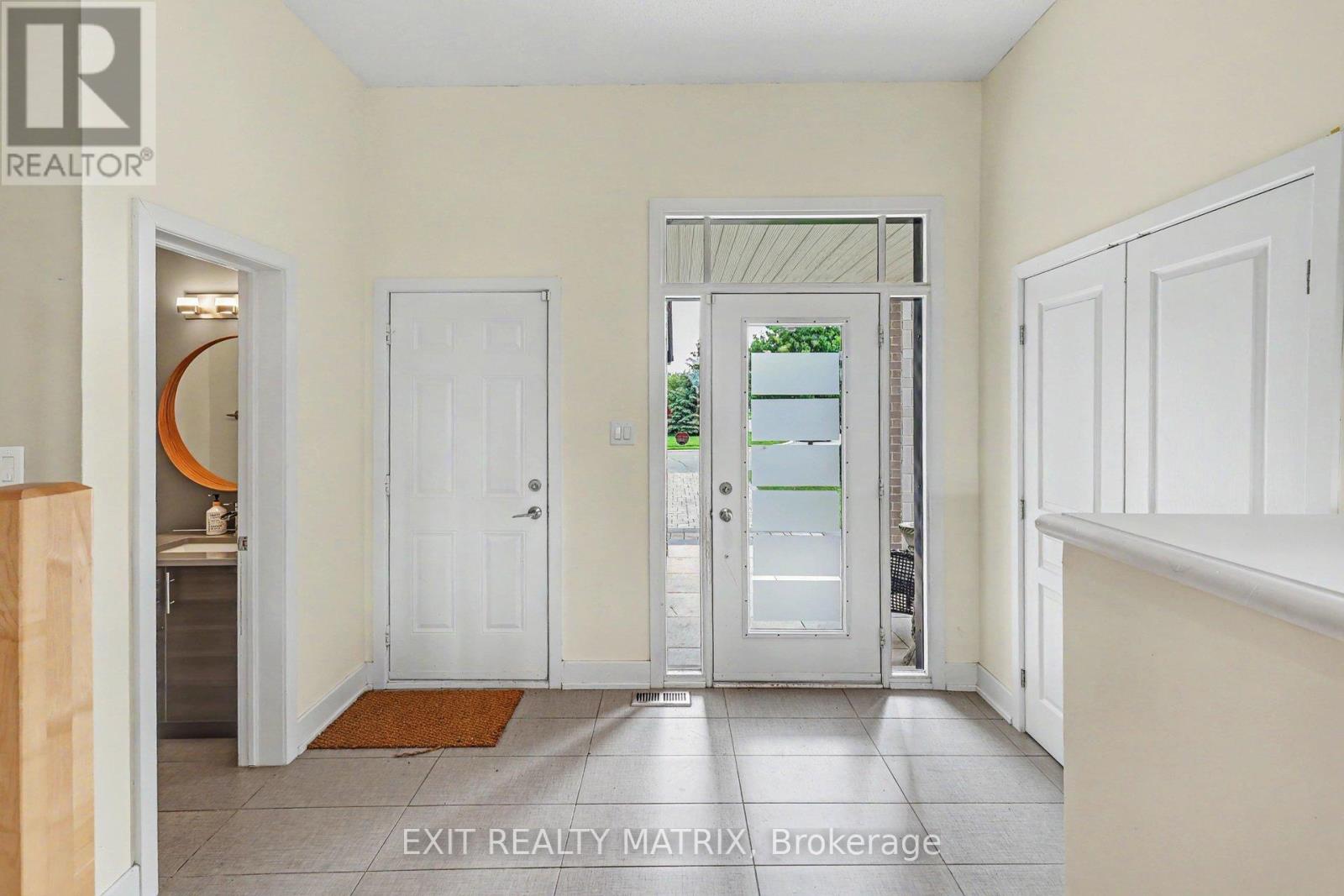 74 NUTTING CRESCENT - 5