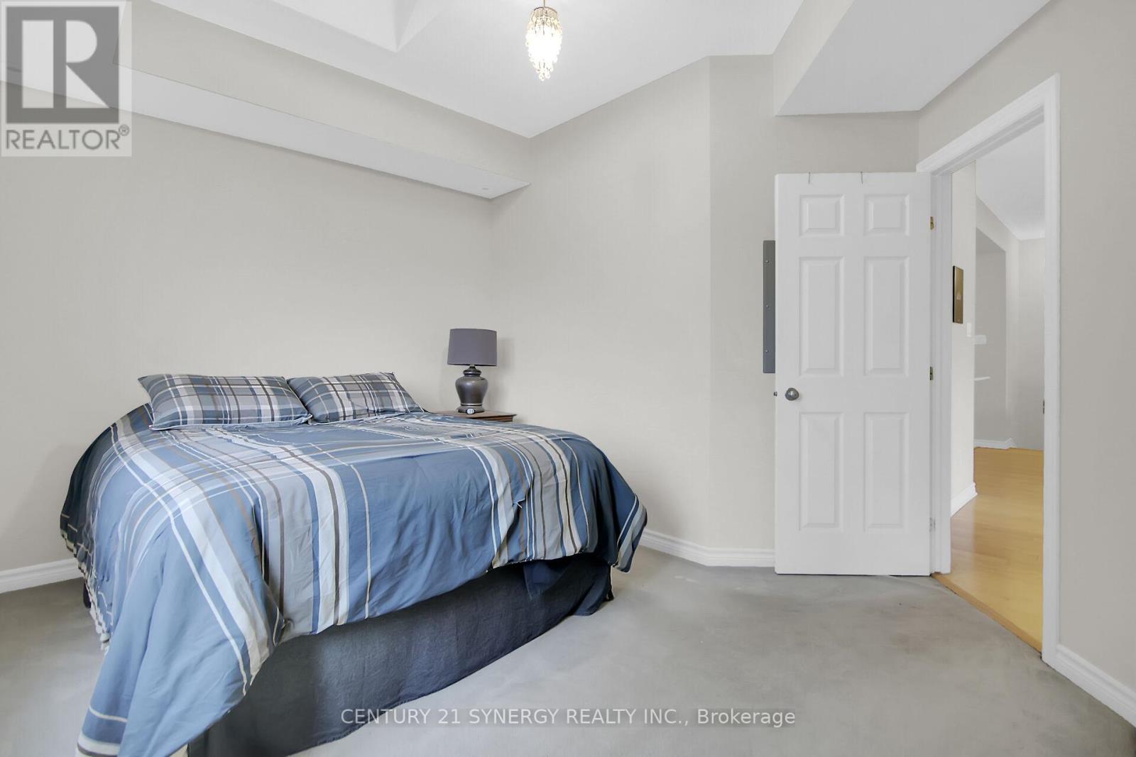 #C 145 OLDFIELD STREET - 22