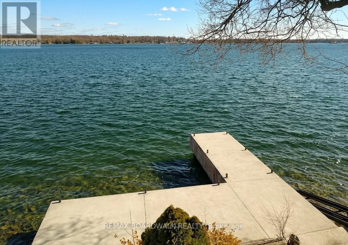 806 RIVER ACRES DRIVE - 44