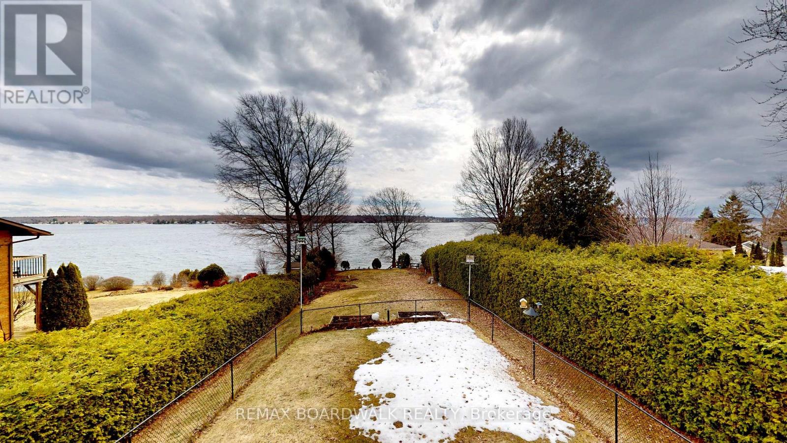 806 RIVER ACRES DRIVE - 46