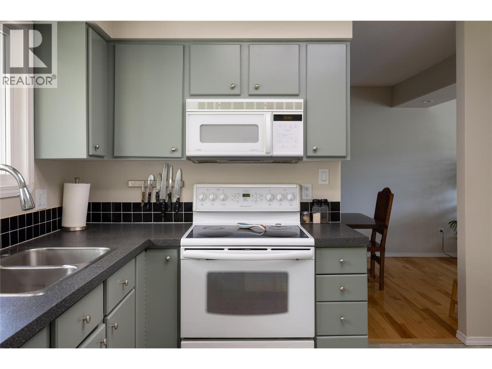 6671 Orchard Hill Drive - 29