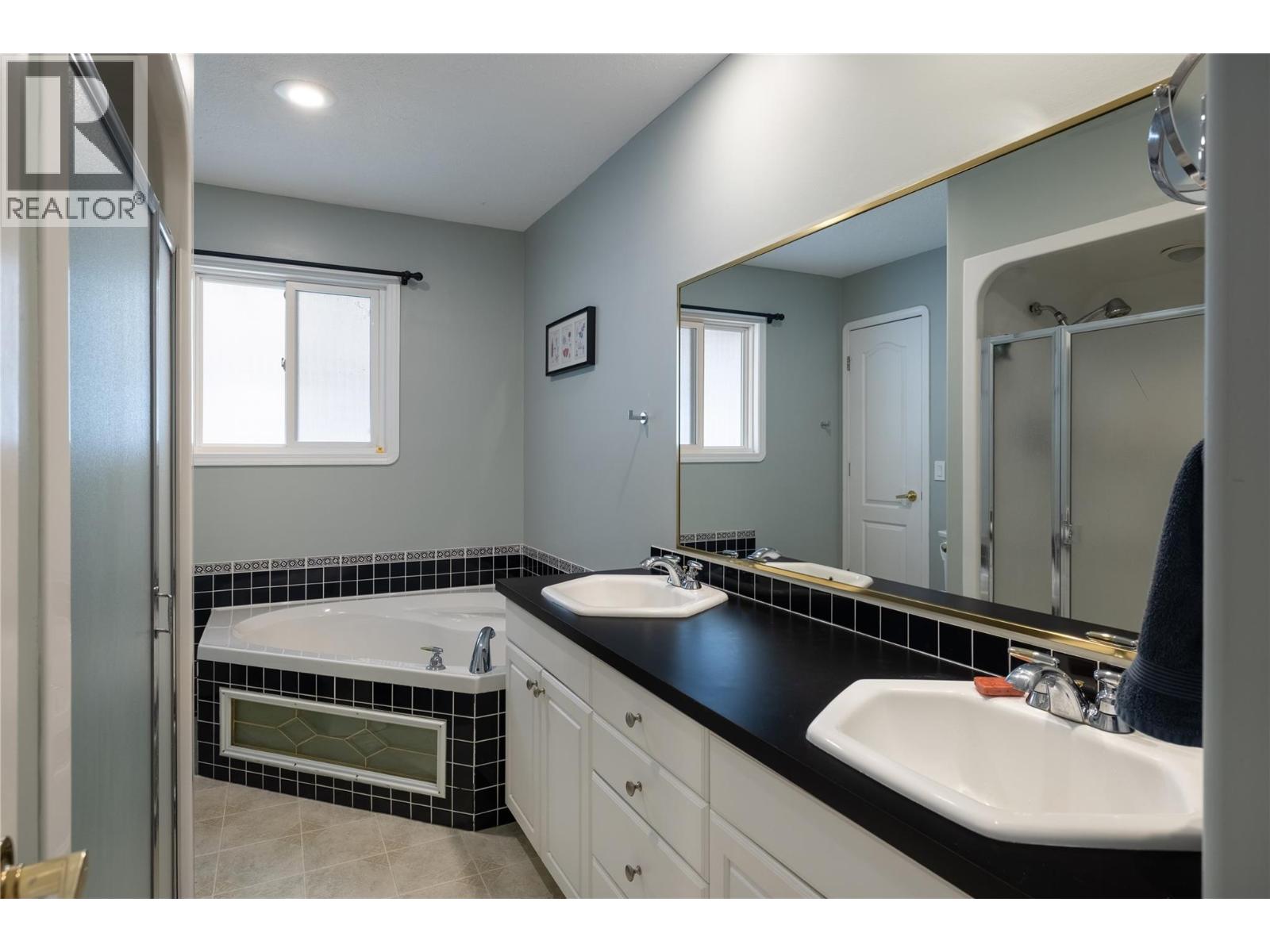 6671 Orchard Hill Drive - 37