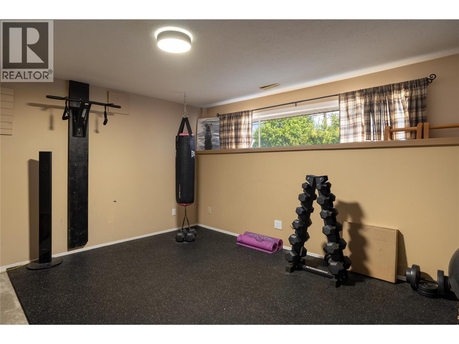 6671 Orchard Hill Drive - 39