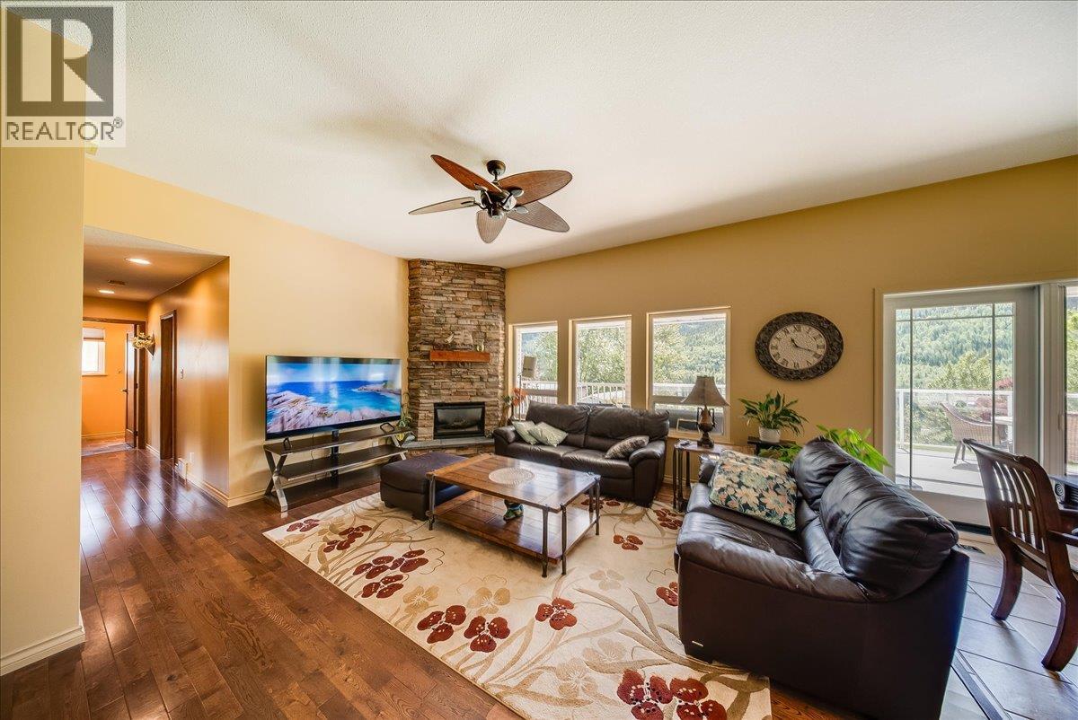 412 14th Avenue - 14