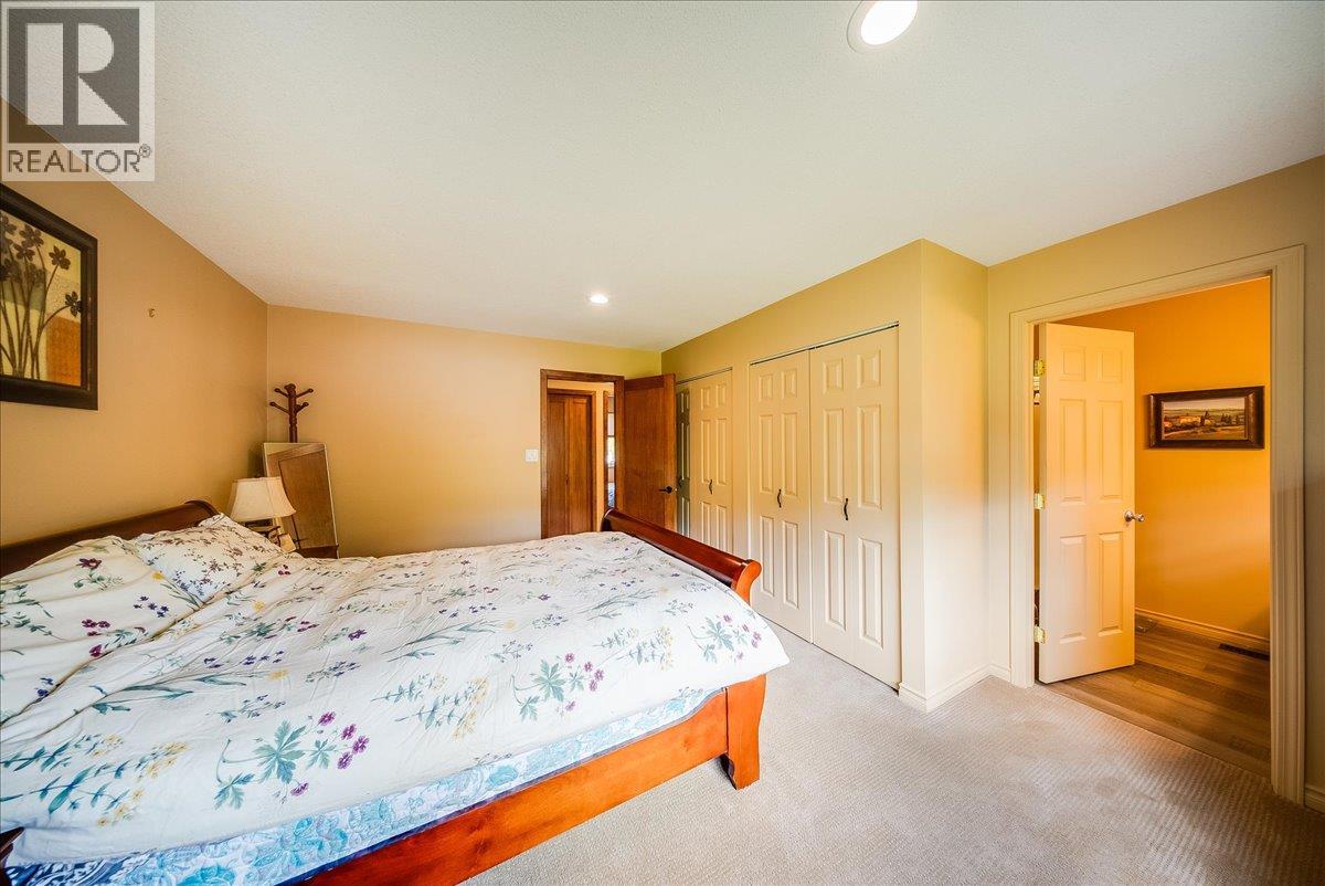 412 14th Avenue - 18