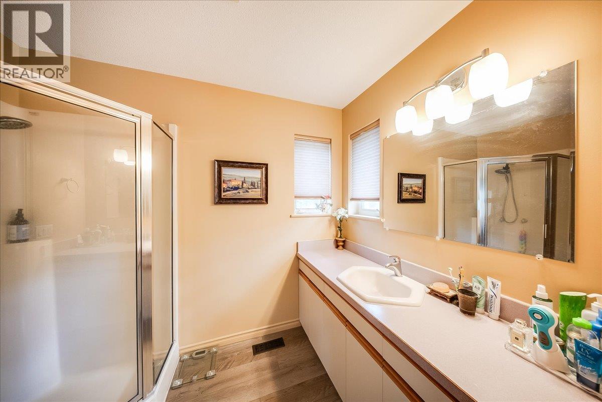 412 14th Avenue - 19