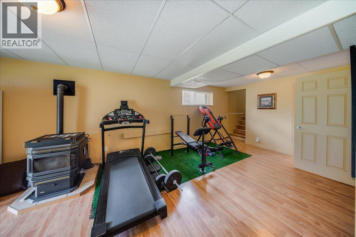 412 14th Avenue - 27