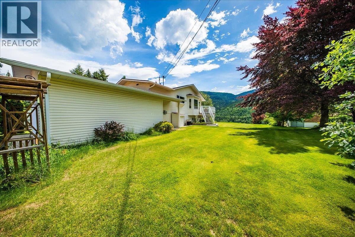 412 14th Avenue - 43