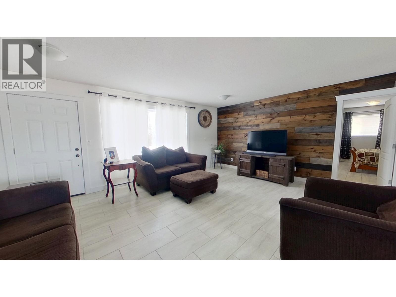 2291 CECIL LAKE ROAD, Fort St. John