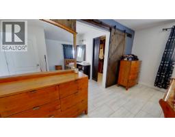 Foyer - 2291 Cecil Lake Road, Fort St  John, BC V0C1G0 Photo 9