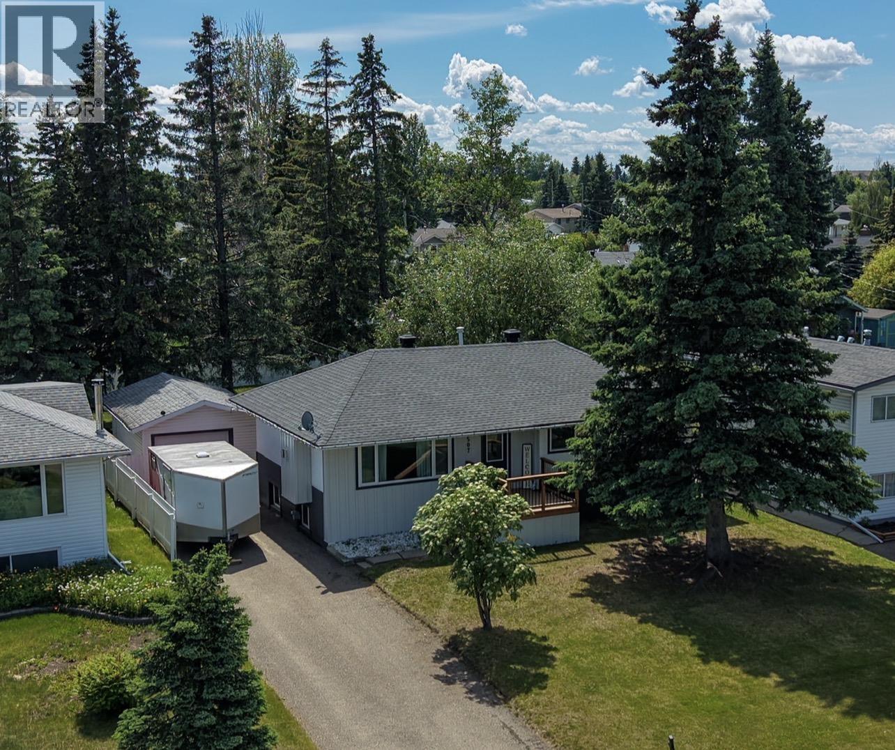 9507 112 AVENUE, Fort St. John