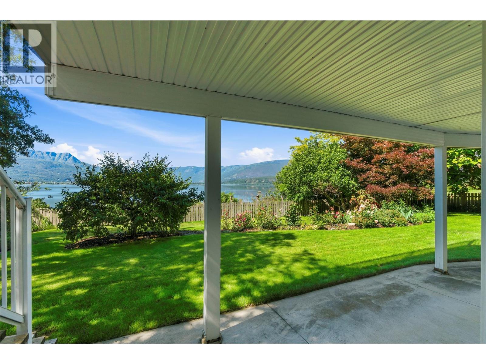  4551 13 Street Northeast, Salmon Arm