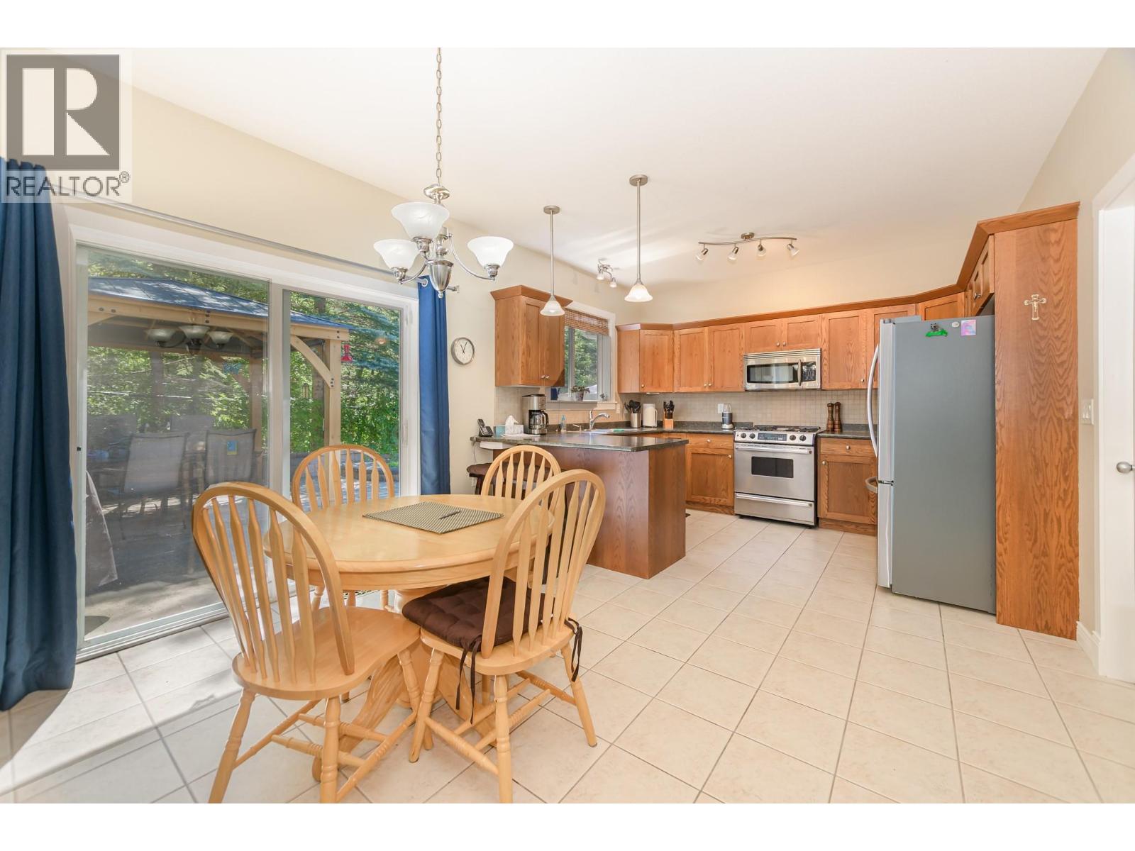 #28 801 20 Street Northeast, Salmon Arm