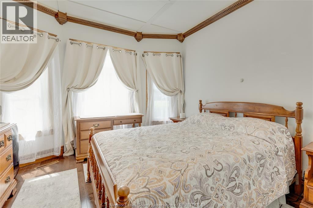 1108 ASSUMPTION STREET - 20