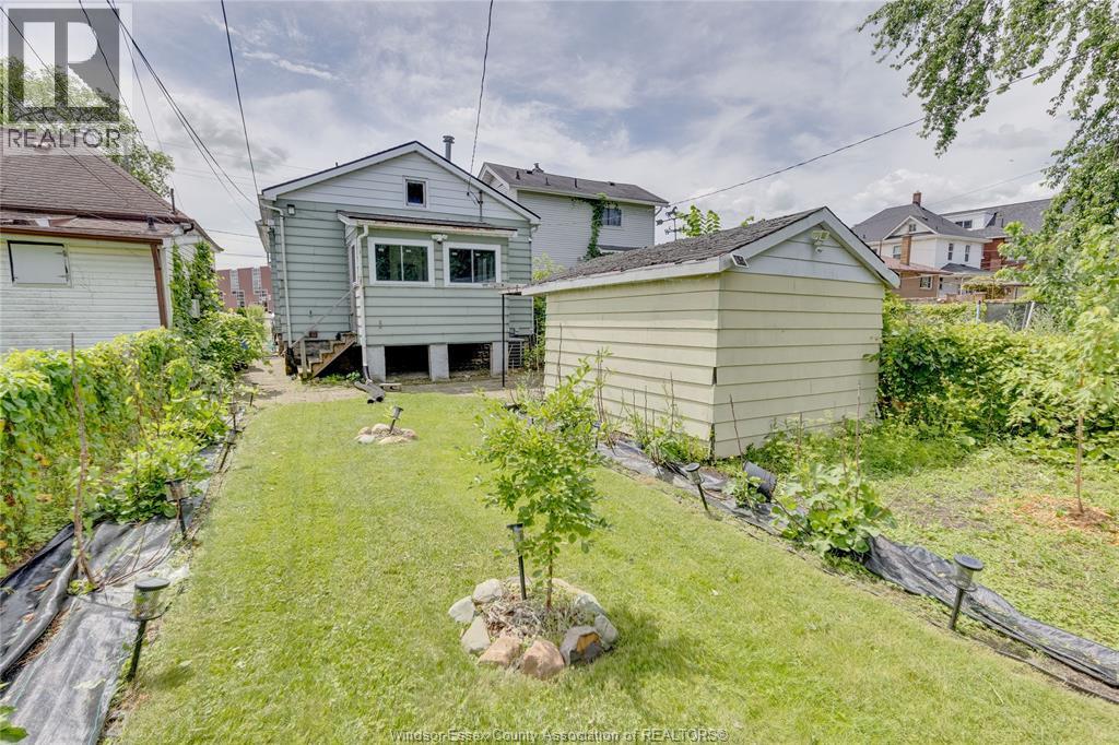 1108 ASSUMPTION STREET - 6