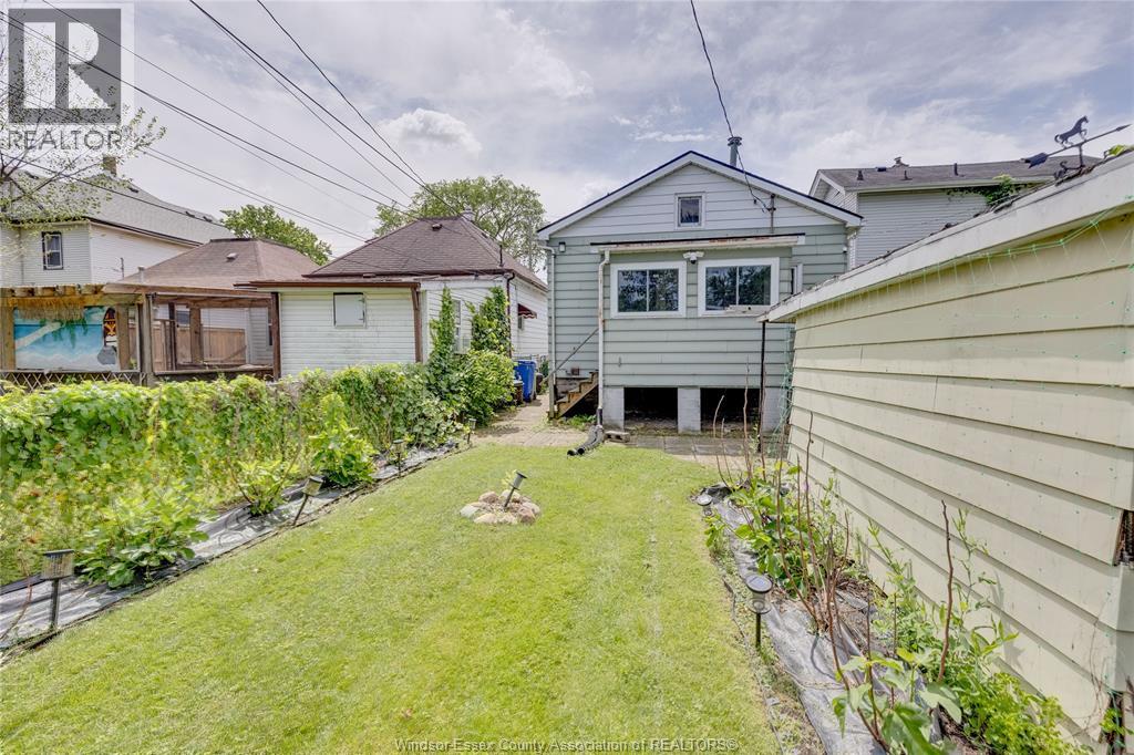 1108 ASSUMPTION STREET - 7