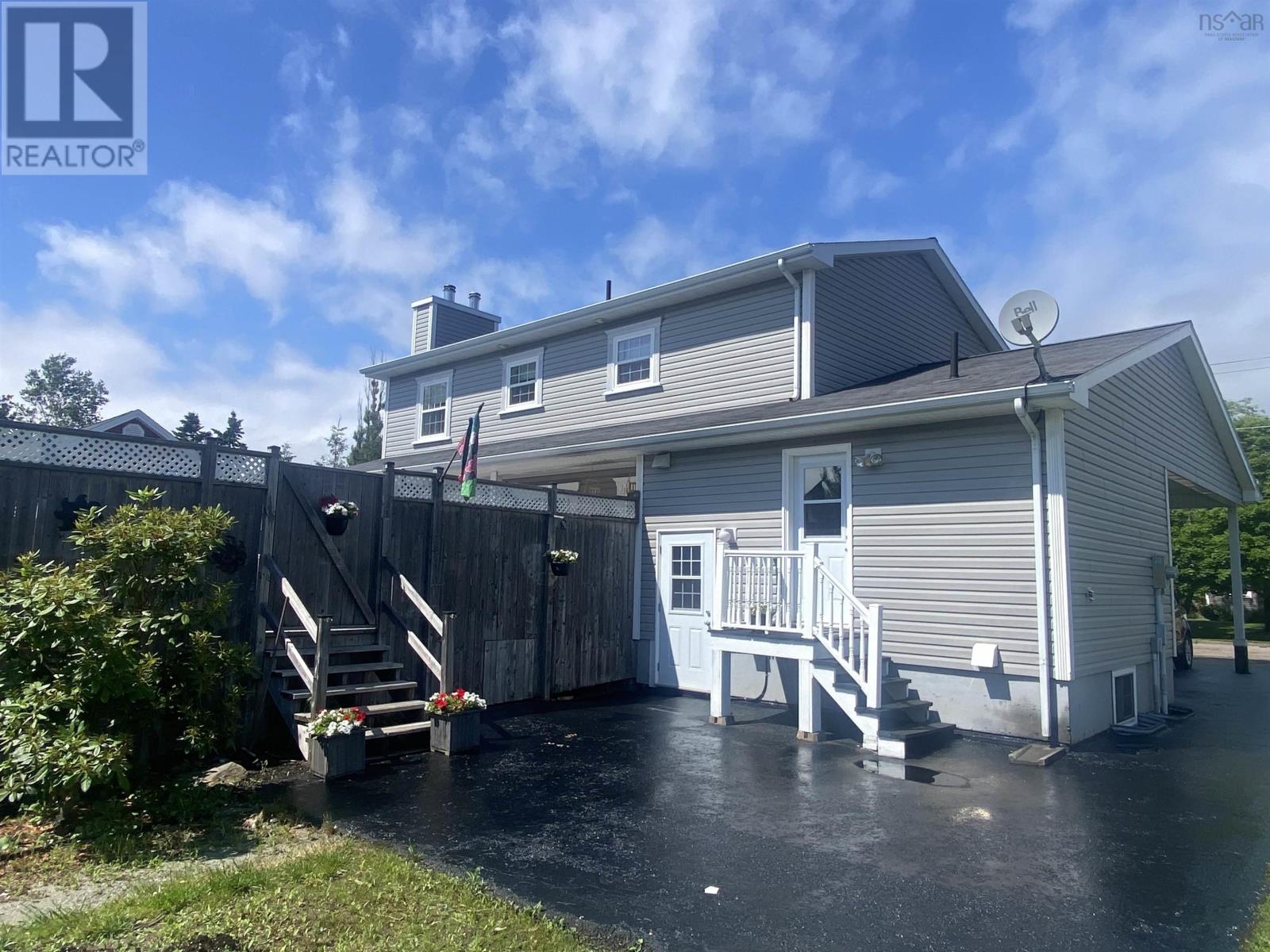 707 Bernard Street - 3