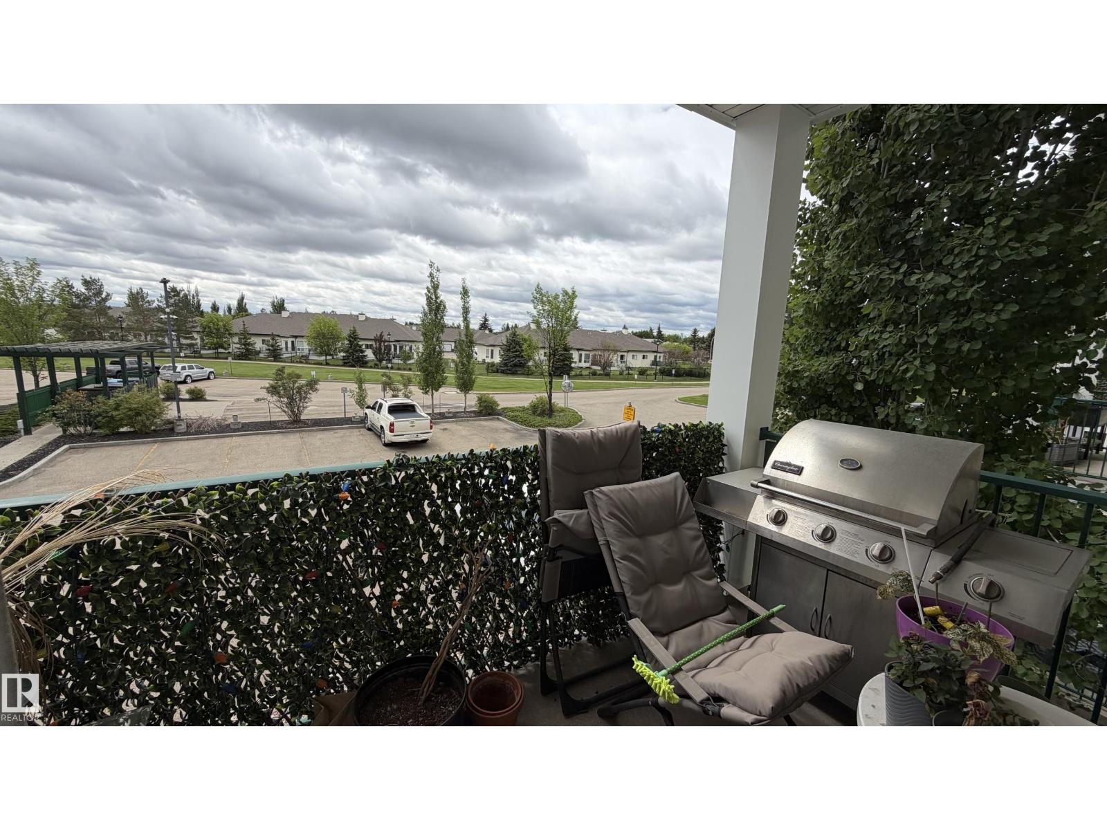 #202 13635 34 ST NW - 11