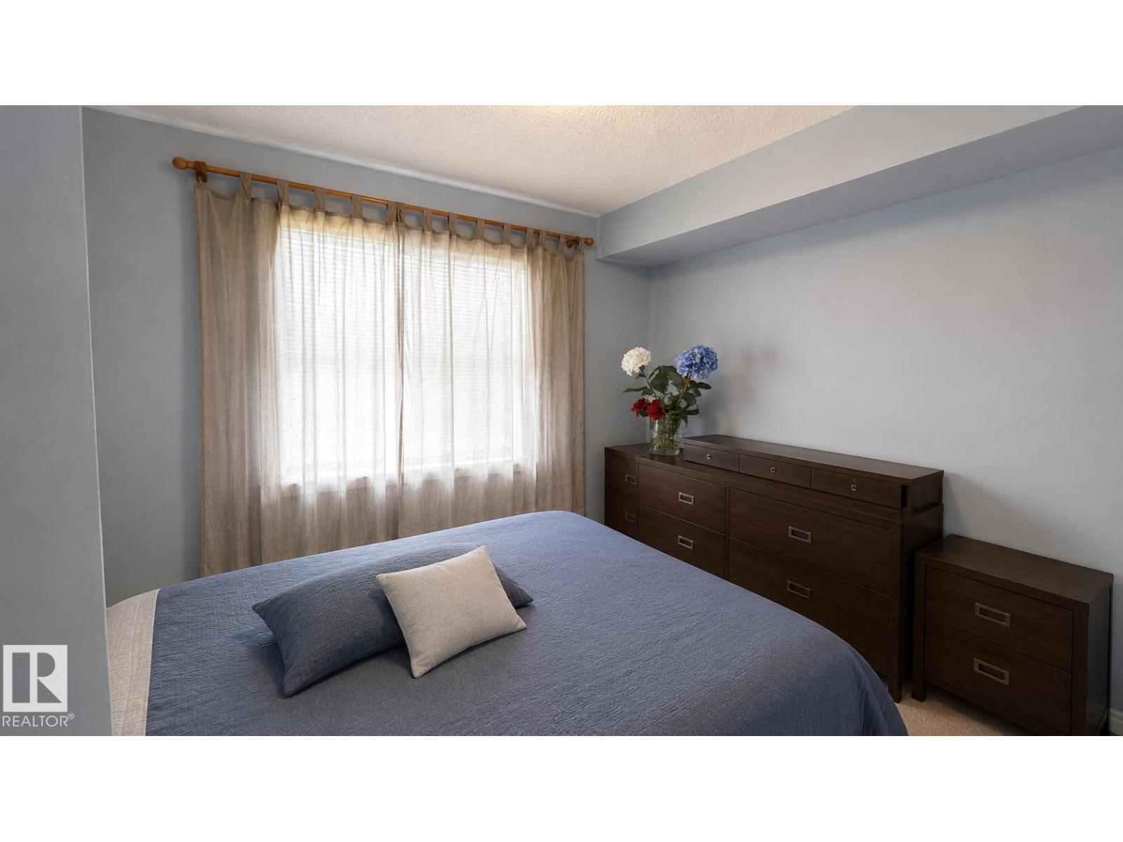 #202 13635 34 ST NW - 6