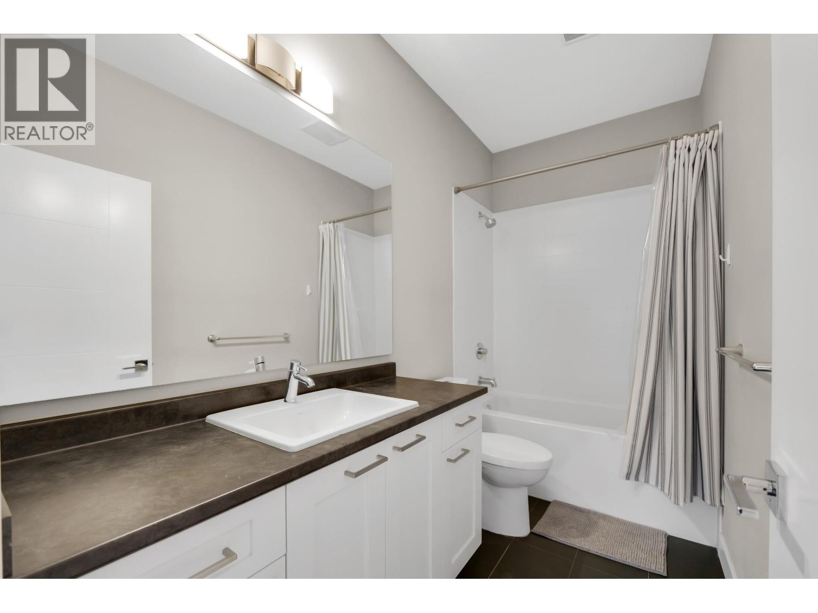 39340 FALCON CRESCENT, Squamish