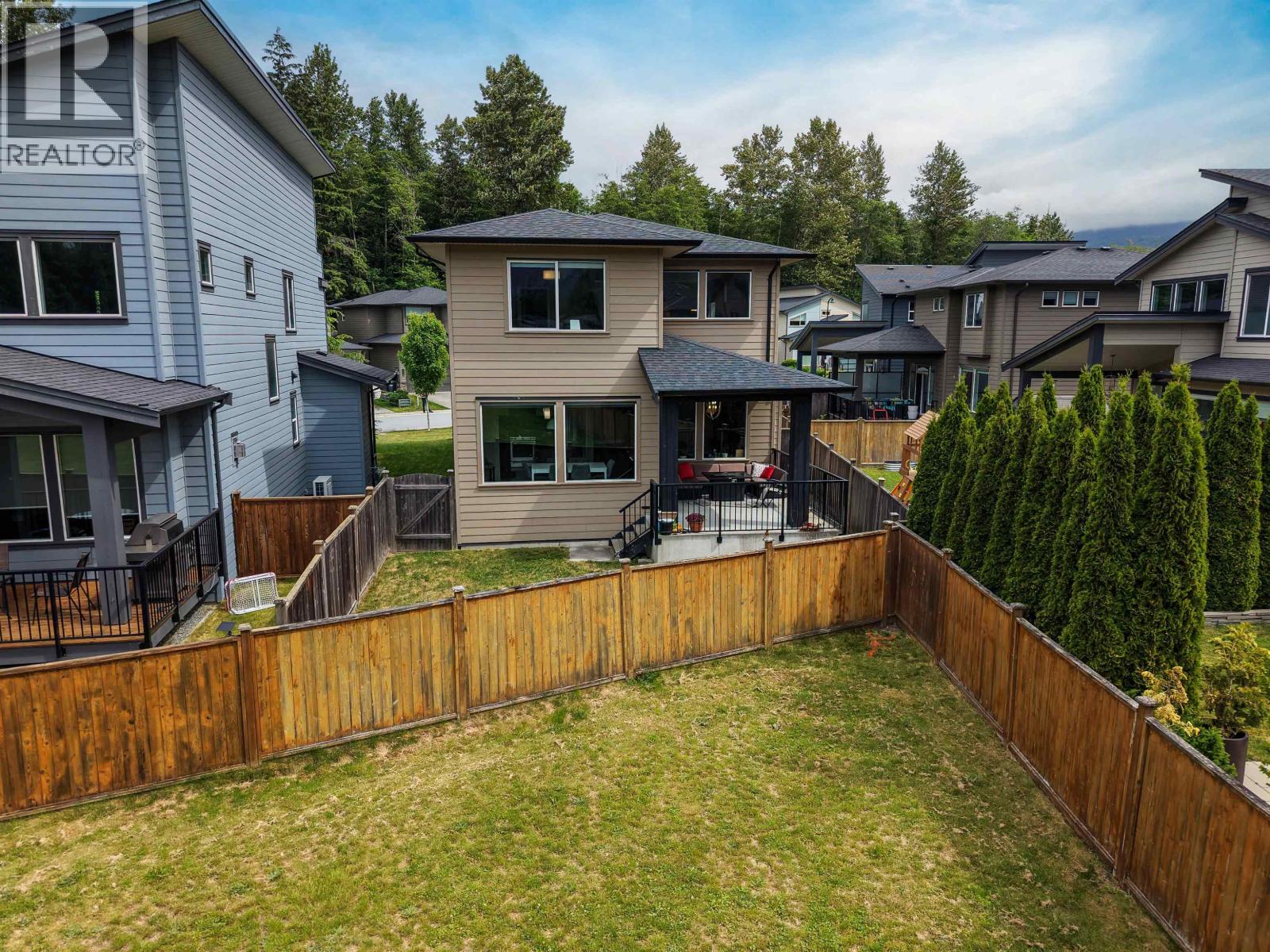 39340 FALCON CRESCENT, Squamish