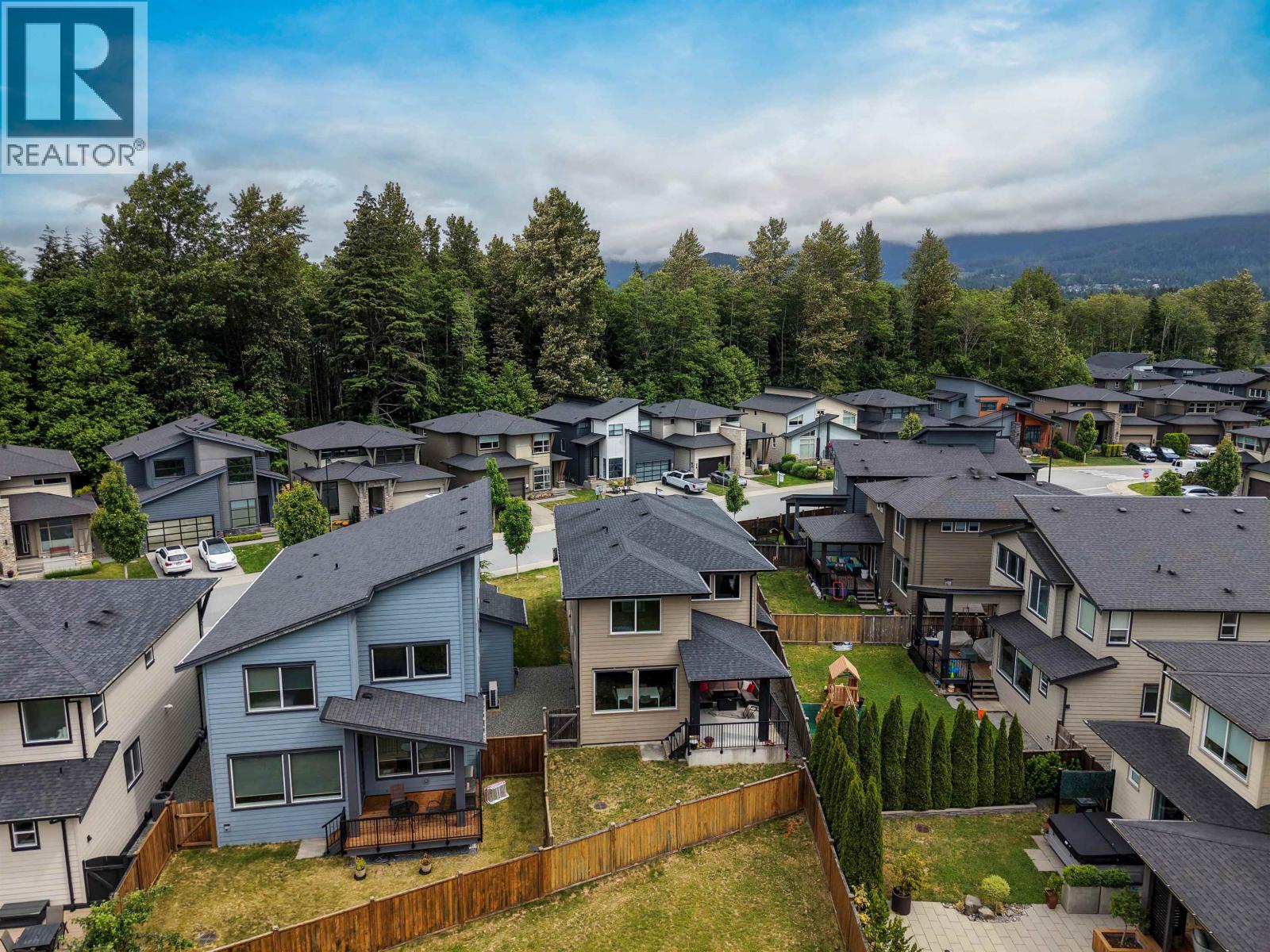 39340 FALCON CRESCENT, Squamish