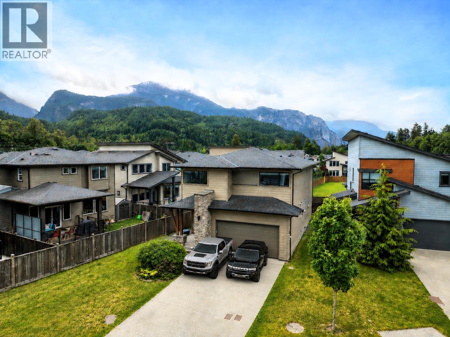 39340 FALCON CRESCENT, Squamish