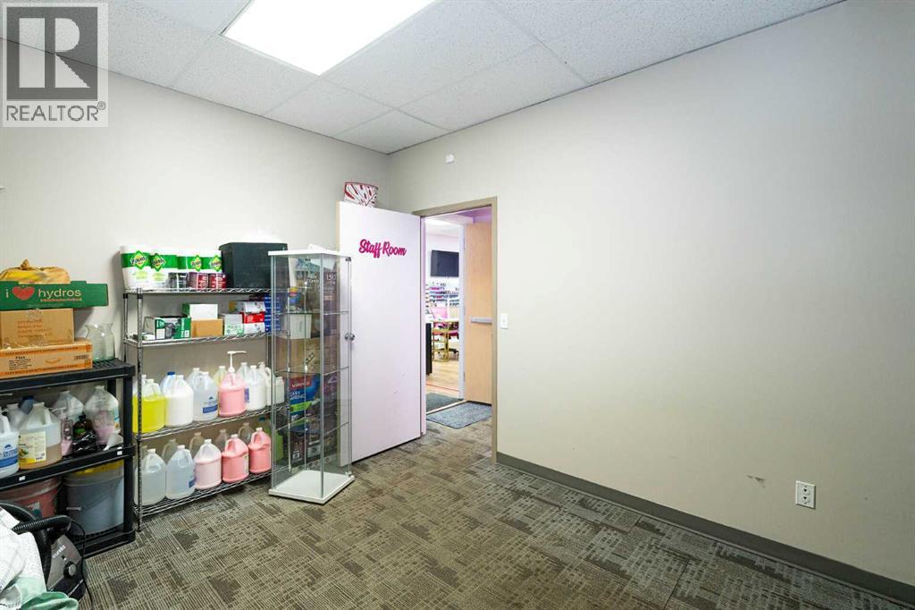 2 28 12 Avenue Southeast - Photo 11