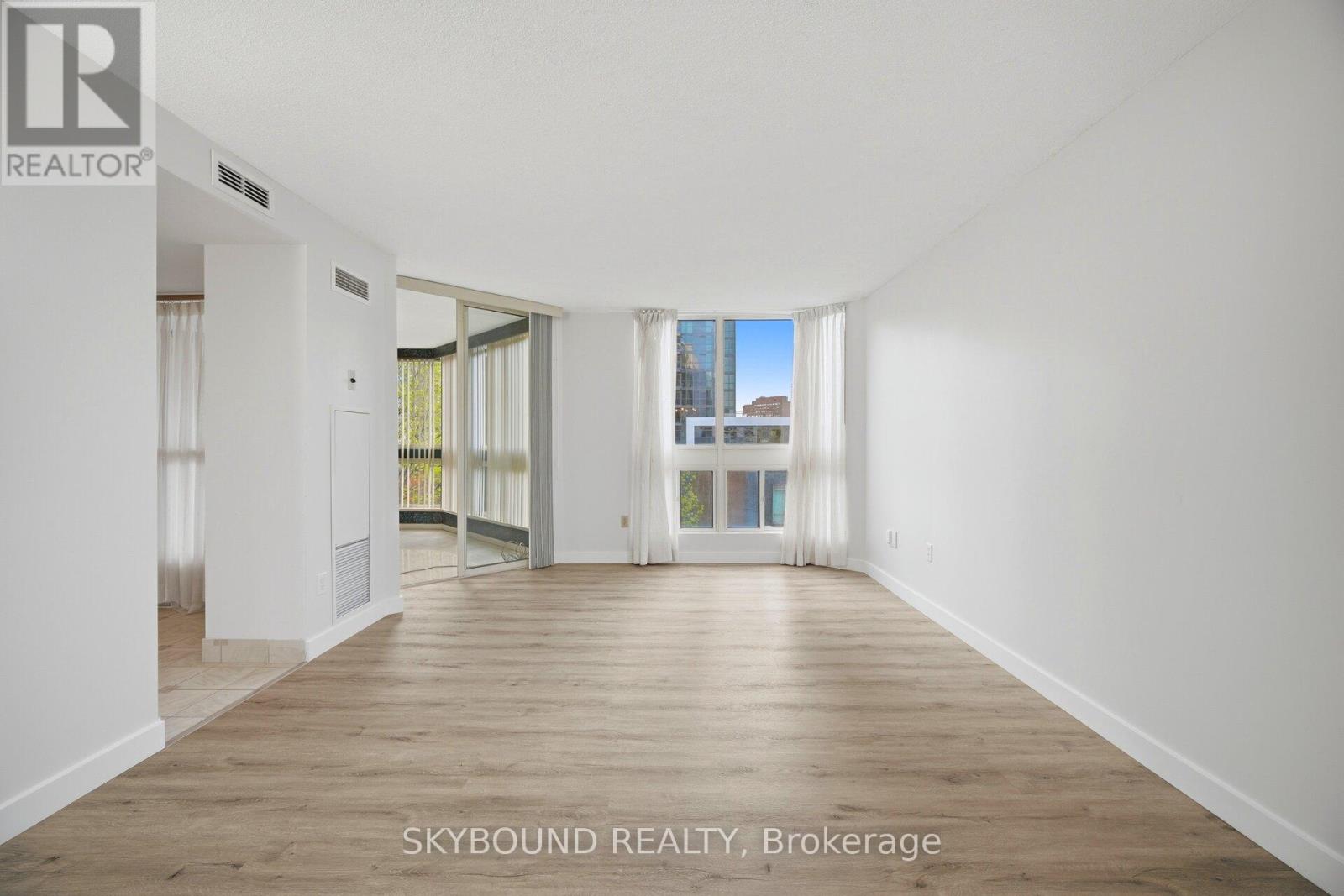#511 10 KENNETH AVENUE - 15