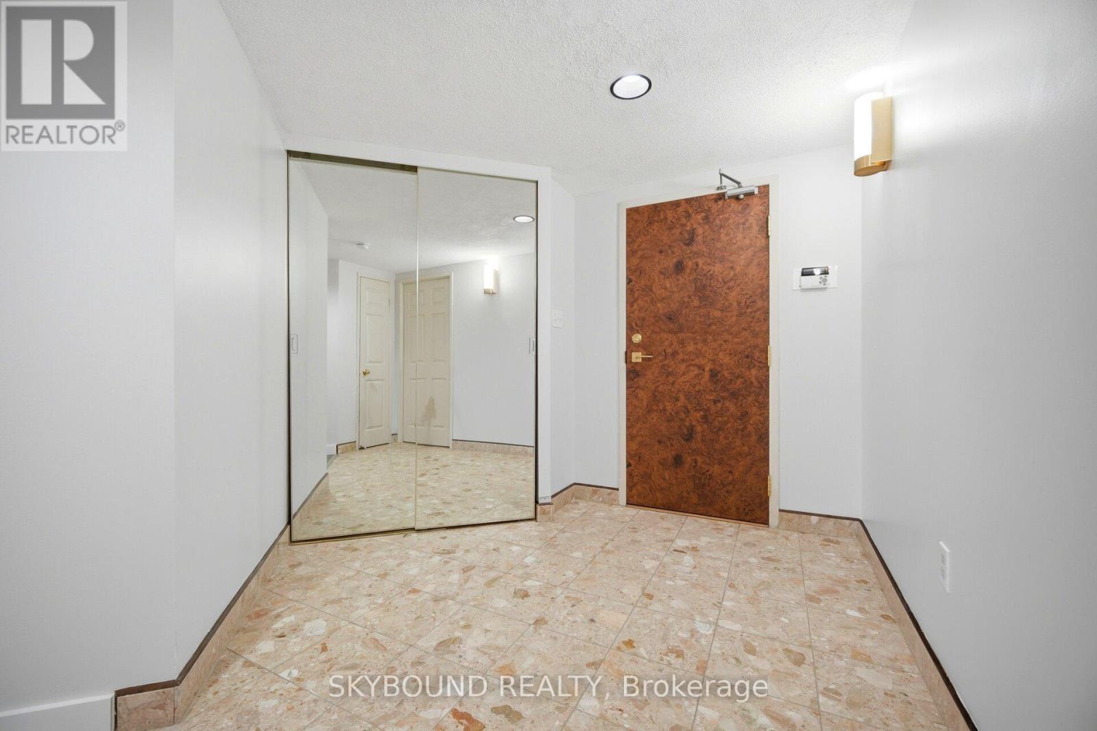 #511 10 KENNETH AVENUE - 4