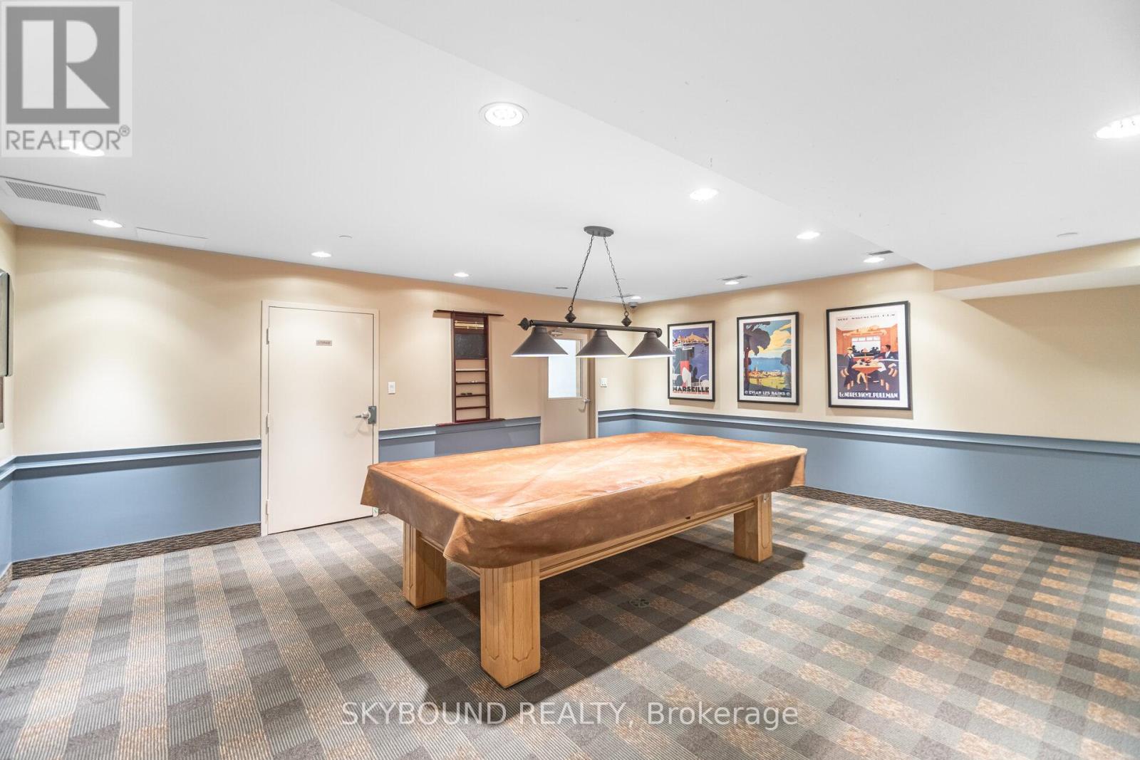 #511 10 KENNETH AVENUE - 43