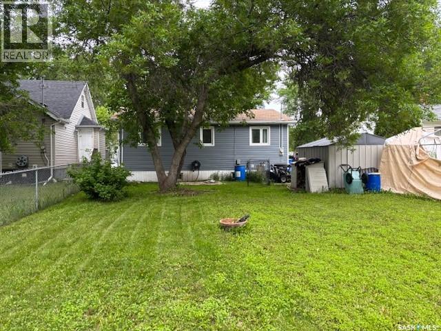234 3rd AVENUE W — photo 27