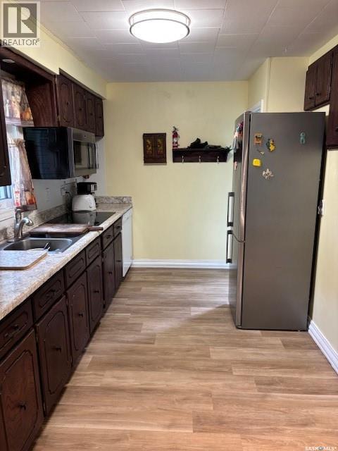 234 3rd AVENUE W - photo 4