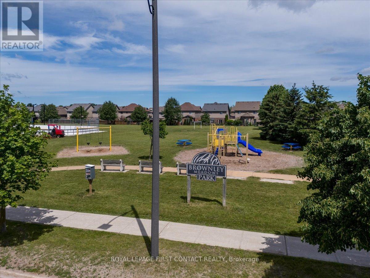 182 BANTING CRESCENT - 31