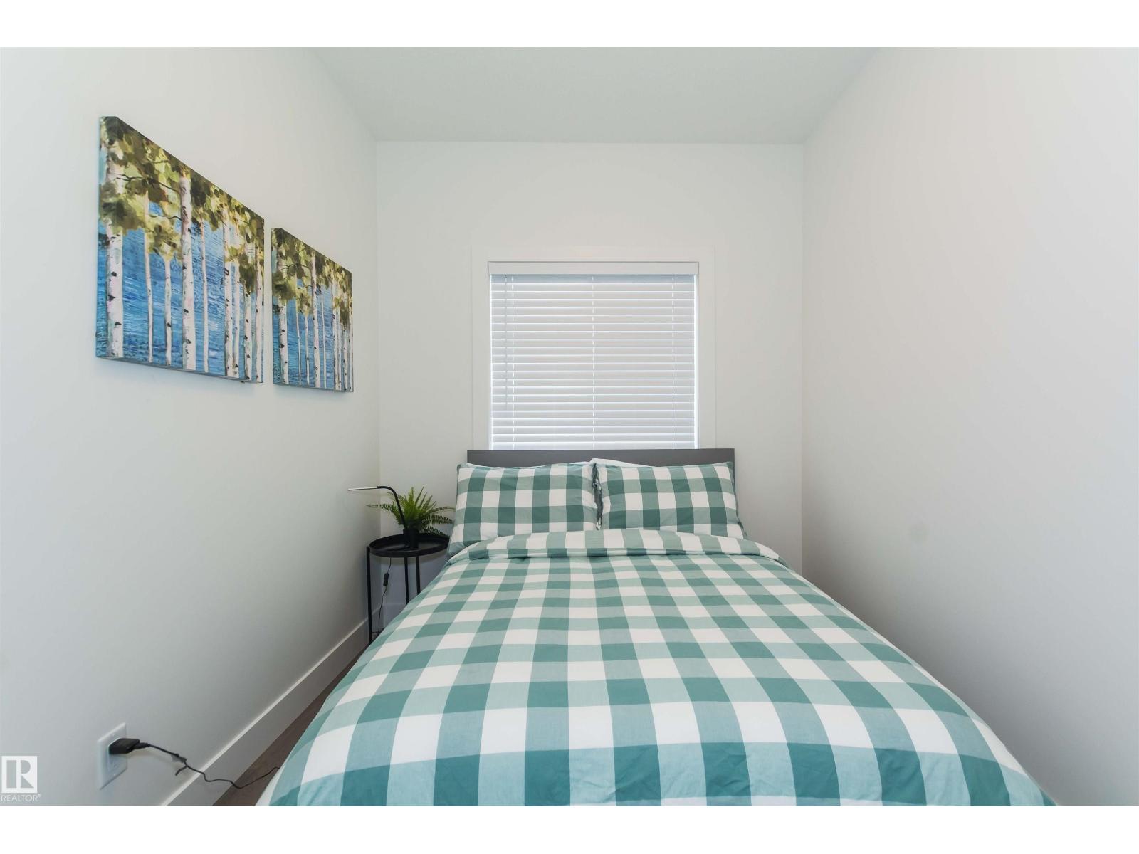 15168 16 ST NW NW - 17