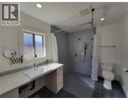 565 Eckhardt Avenue W, Penticton, BC V2A2A5 Photo 19