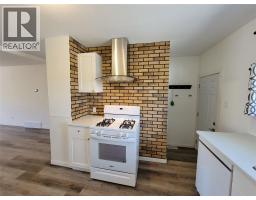565 Eckhardt Avenue W, Penticton, BC V2A2A5 Photo 11