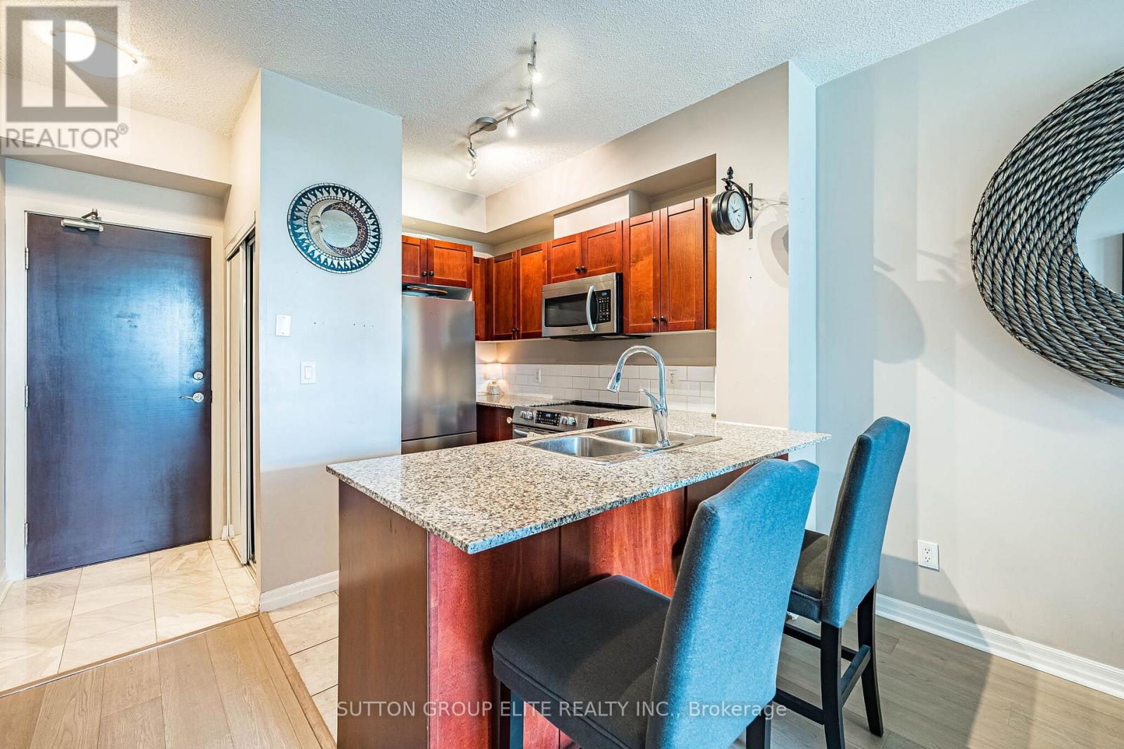#308 1359 RATHBURN ROAD E - 16