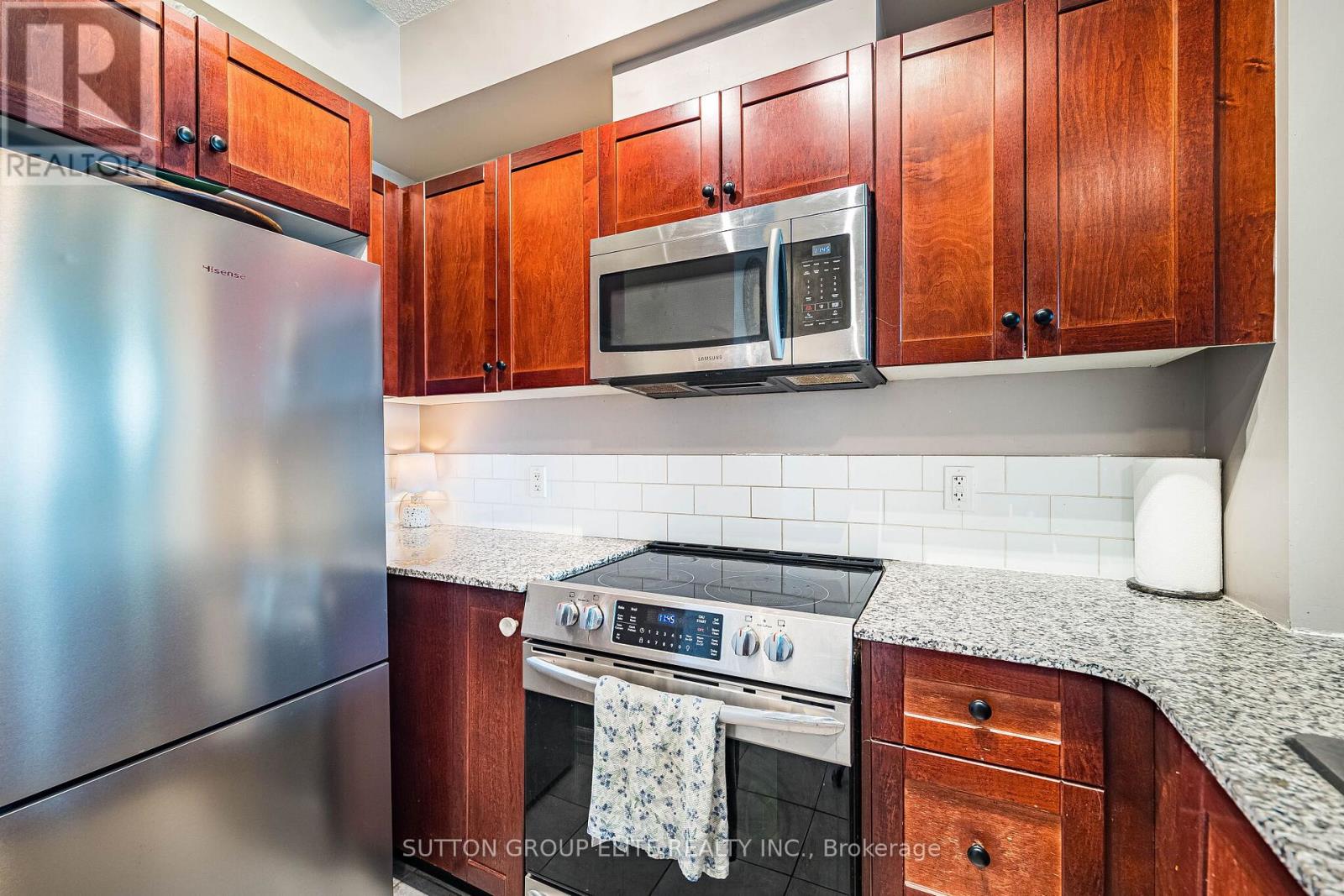 #308 1359 RATHBURN ROAD E - 21